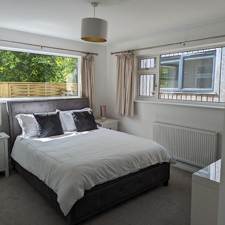 Peaceful Glastonbury Bungalow - Ideally Located Exteriér fotografie